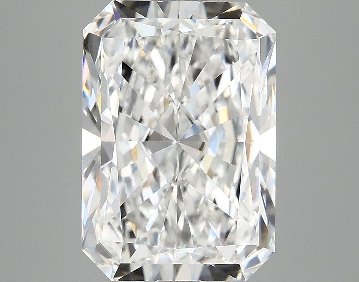 4.07 Carat Radiant Shaped Ideal Cut VVS2 IGI Certified Lab Grown Diamond