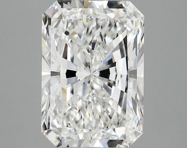 3.94 Carat Radiant Shaped Ideal Cut VS1 IGI Certified Lab Grown Diamond