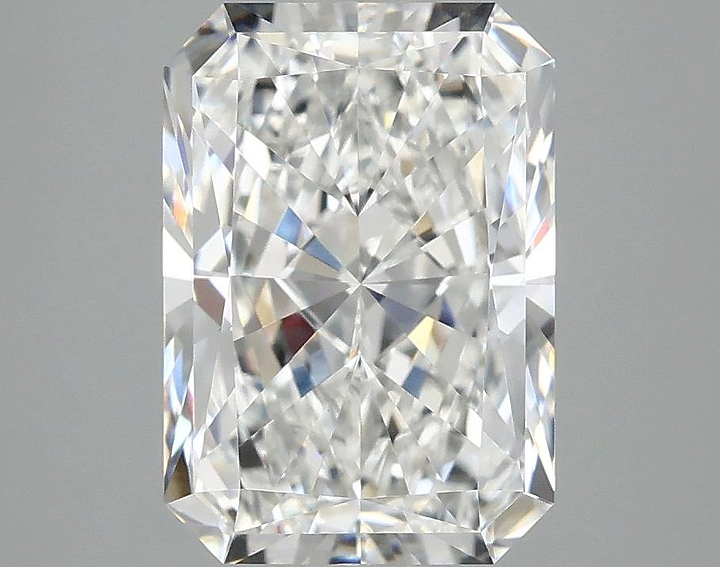 3.09 Carat Radiant Shaped Ideal Cut VVS2 IGI Certified Lab Grown Diamond
