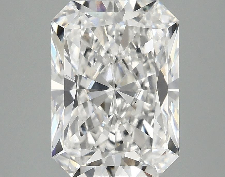 3.09 Carat Radiant Shaped Excellent Cut VS1 IGI Certified Lab Grown Diamond