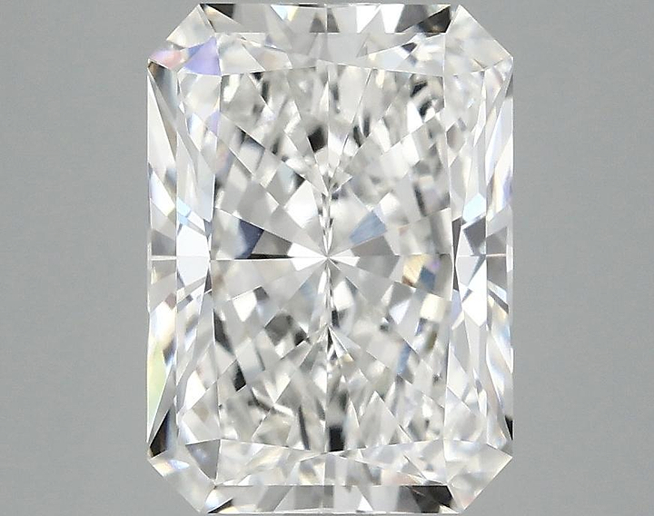 3.05 Carat Radiant Shaped Ideal Cut VVS2 IGI Certified Lab Grown Diamond
