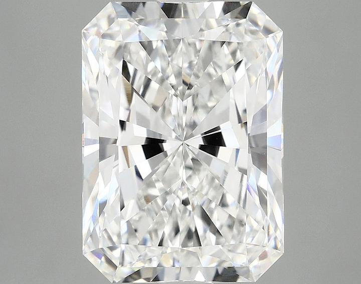 4.1 Carat Radiant Shaped Ideal Cut VVS2 IGI Certified Lab Grown Diamond
