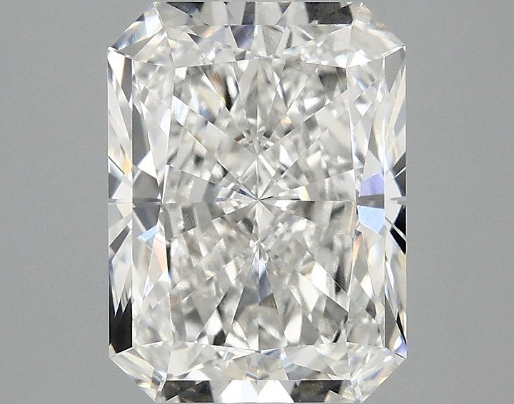 3.02 Carat Radiant Shaped Excellent Cut VS1 IGI Certified Lab Grown Diamond