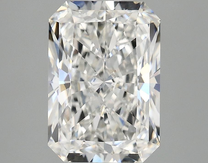 3.01 Carat Radiant Shaped Ideal Cut VVS2 IGI Certified Lab Grown Diamond
