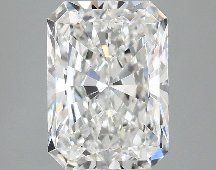 3.0 Carat Radiant Shaped Ideal Cut VVS2 IGI Certified Lab Grown Diamond