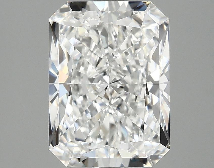 2.82 Carat Radiant Shaped Excellent Cut VS1 IGI Certified Lab Grown Diamond