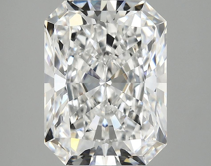 4.0 Carat Radiant Shaped Excellent Cut VVS2 IGI Certified Lab Grown Diamond