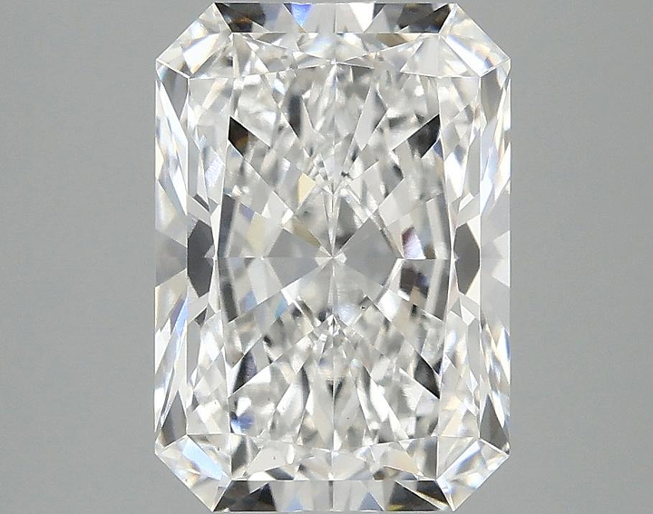 3.09 Carat Radiant Shaped Ideal Cut VS1 IGI Certified Lab Grown Diamond