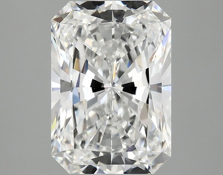 3.08 Carat Radiant Shaped Ideal Cut VS1 IGI Certified Lab Grown Diamond