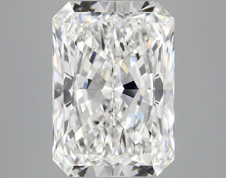 4.07 Carat Radiant Shaped Ideal Cut VVS2 IGI Certified Lab Grown Diamond