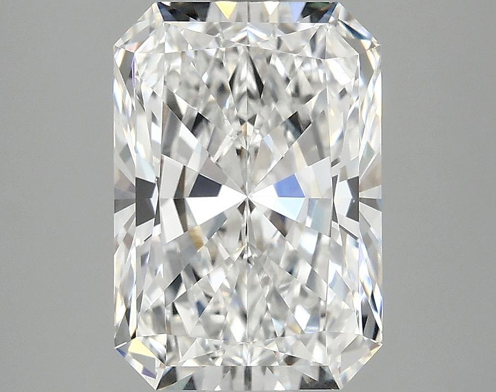 3.08 Carat Radiant Shaped Ideal Cut VVS2 IGI Certified Lab Grown Diamond