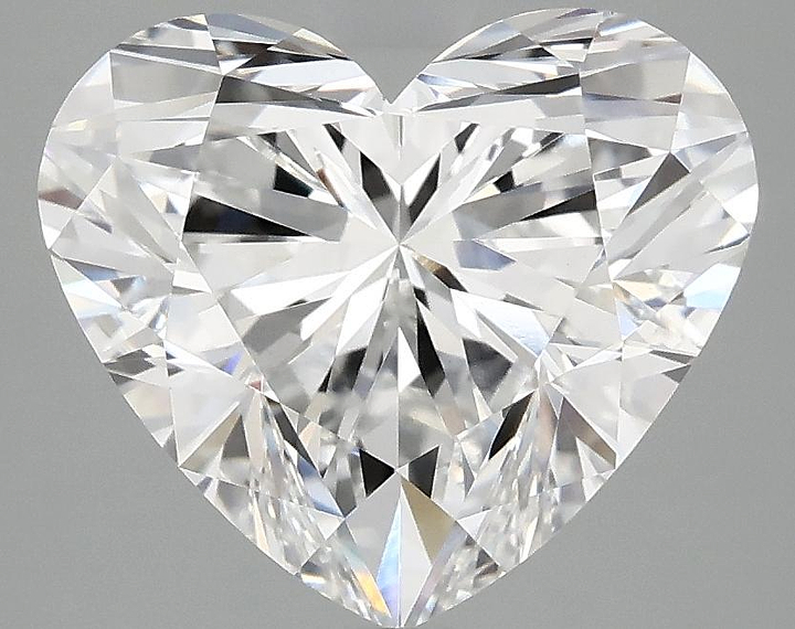 4.09 Carat Heart Shaped Ideal Cut VVS2 IGI Certified Lab Grown Diamond