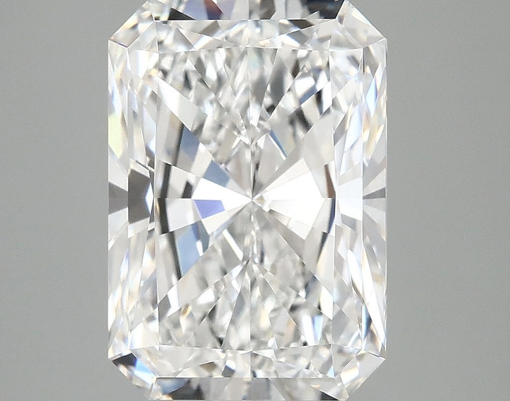 4.04 Carat Radiant Shaped Ideal Cut VVS2 IGI Certified Lab Grown Diamond