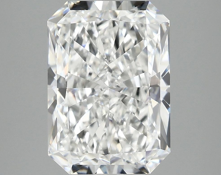 4.04 Carat Radiant Shaped Ideal Cut VS1 IGI Certified Lab Grown Diamond
