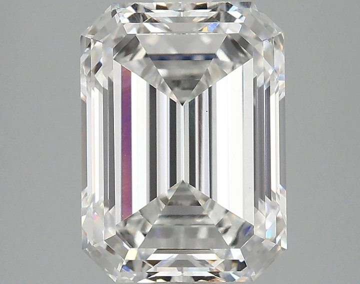 3.09 Carat Emerald Shaped Excellent Cut VS1 IGI Certified Lab Grown Diamond