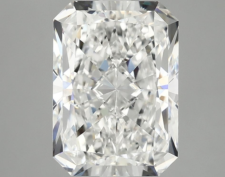 4.03 Carat Radiant Shaped Ideal Cut VVS2 IGI Certified Lab Grown Diamond