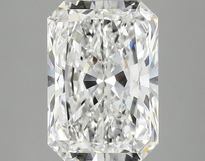 3.09 Carat Radiant Shaped Ideal Cut VVS2 IGI Certified Lab Grown Diamond