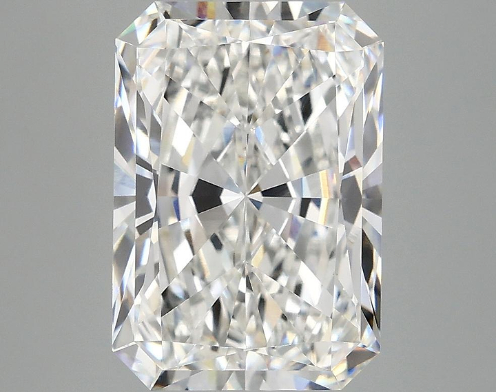 4.07 Carat Radiant Shaped Ideal Cut VVS2 IGI Certified Lab Grown Diamond