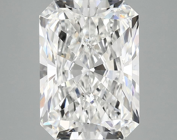 4.04 Carat Radiant Shaped Ideal Cut VVS2 IGI Certified Lab Grown Diamond