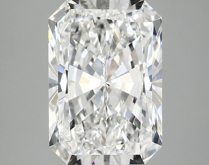4.02 Carat Radiant Shaped Ideal Cut VVS2 IGI Certified Lab Grown Diamond