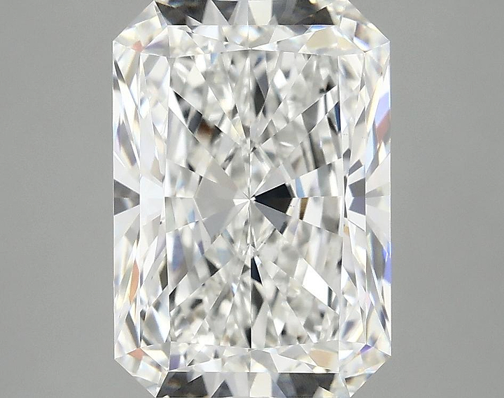 3.95 Carat Radiant Shaped Ideal Cut VS1 IGI Certified Lab Grown Diamond