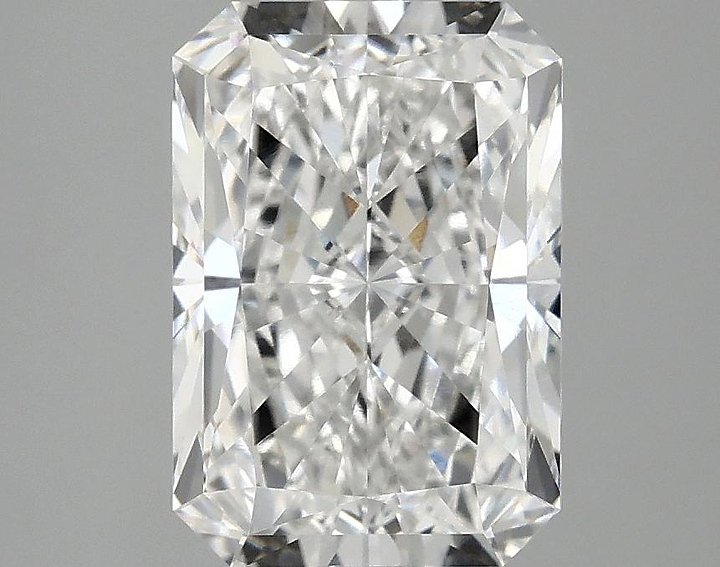 2.99 Carat Radiant Shaped Ideal Cut VS1 IGI Certified Lab Grown Diamond