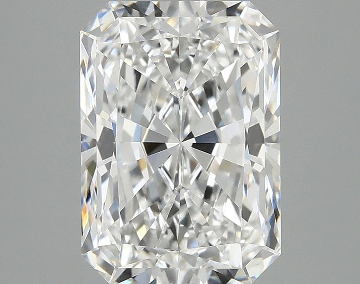 3.05 Carat Radiant Shaped Ideal Cut VVS2 IGI Certified Lab Grown Diamond