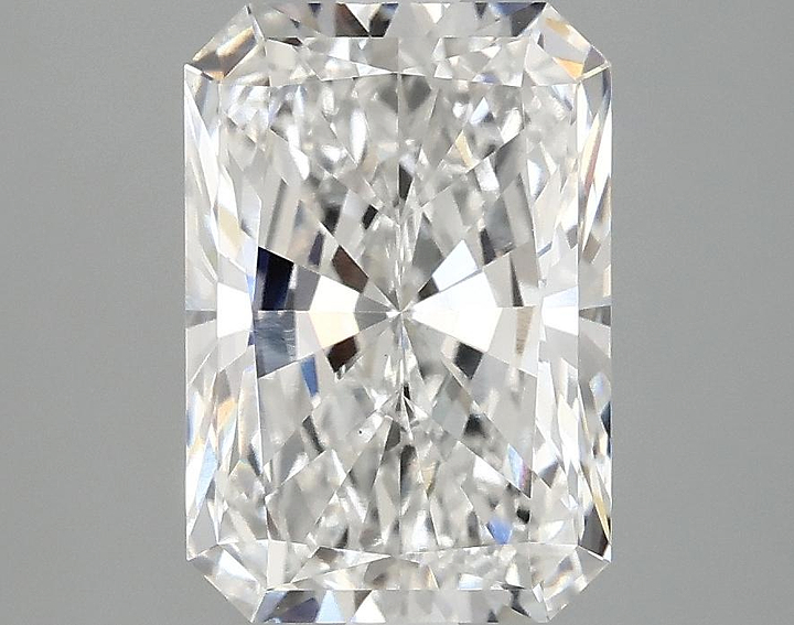 3.07 Carat Radiant Shaped Ideal Cut VS1 IGI Certified Lab Grown Diamond