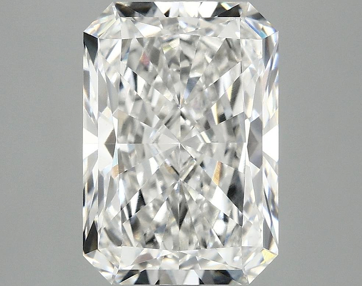 4.06 Carat Radiant Shaped Ideal Cut VVS2 IGI Certified Lab Grown Diamond