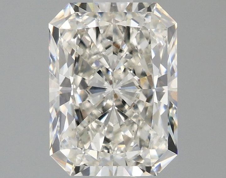 2.1 Carat Radiant Shaped Excellent Cut VS1 IGI Certified Lab Grown Diamond