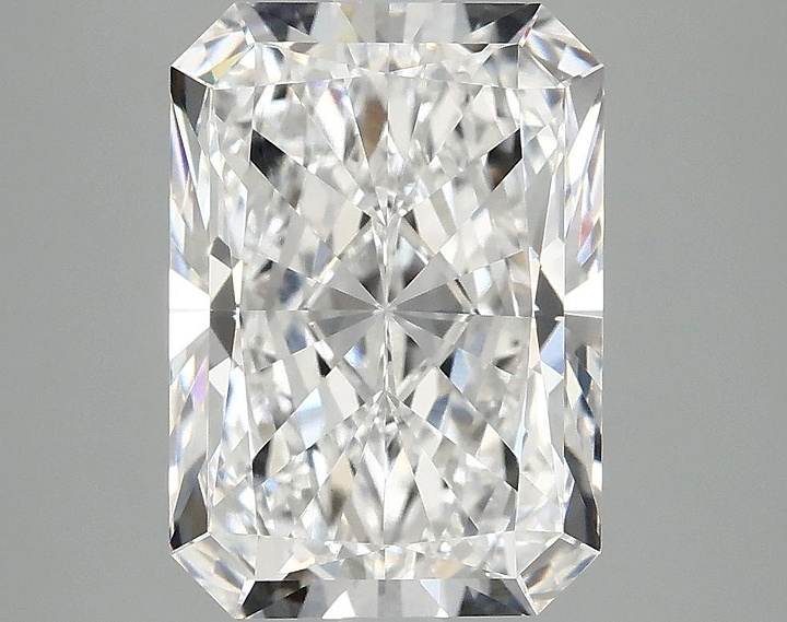 4.07 Carat Radiant Shaped Ideal Cut VVS2 IGI Certified Lab Grown Diamond