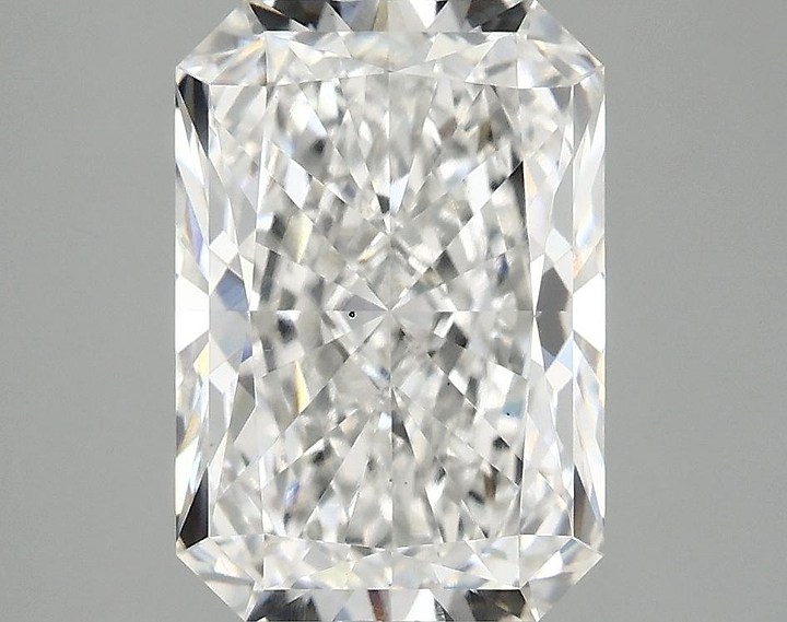 3.03 Carat Radiant Shaped Ideal Cut VS2 IGI Certified Lab Grown Diamond