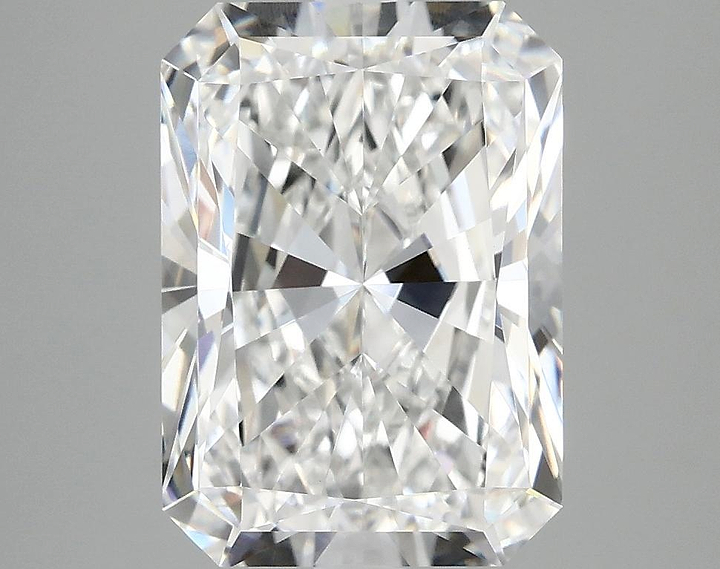 4.01 Carat Radiant Shaped Ideal Cut VVS2 IGI Certified Lab Grown Diamond