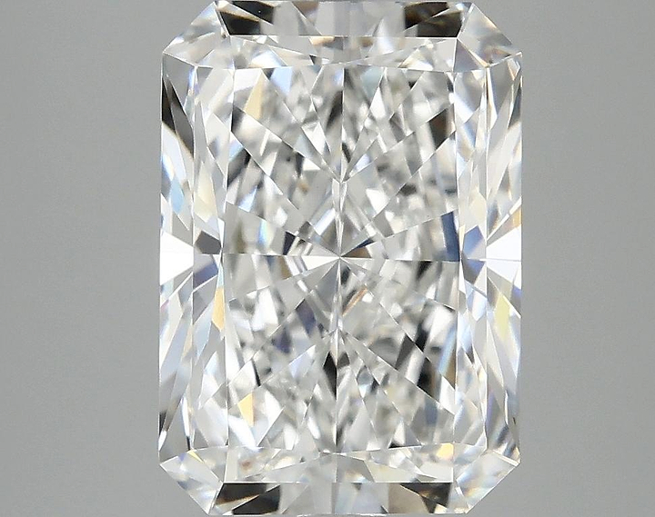 4.07 Carat Radiant Shaped Ideal Cut VVS2 IGI Certified Lab Grown Diamond