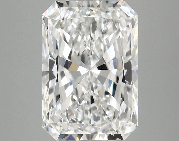 4.01 Carat Radiant Shaped Ideal Cut VVS2 IGI Certified Lab Grown Diamond