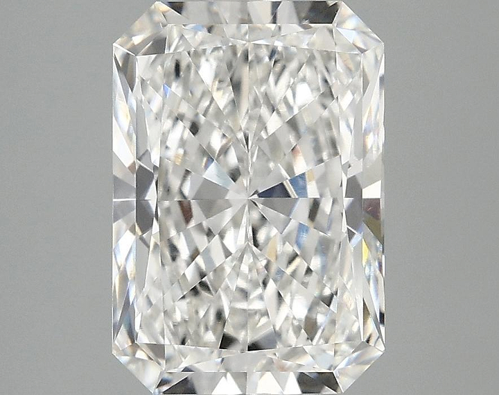 2.97 Carat Radiant Shaped Ideal Cut VVS2 IGI Certified Lab Grown Diamond