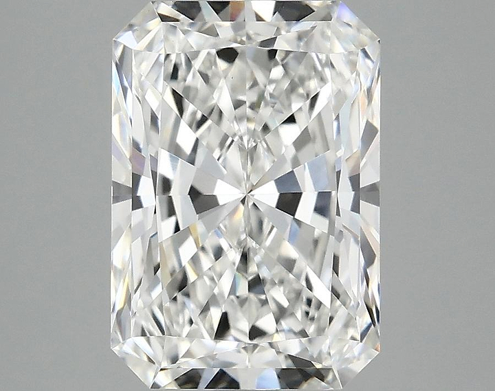 3.08 Carat Radiant Shaped Ideal Cut VVS2 IGI Certified Lab Grown Diamond