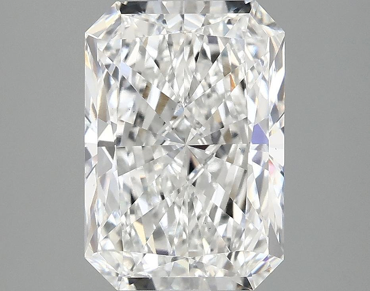 3.43 Carat Radiant Shaped Ideal Cut VS2 IGI Certified Lab Grown Diamond