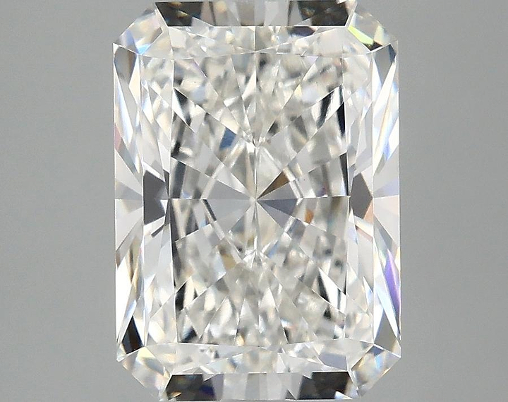 3.07 Carat Radiant Shaped Ideal Cut VVS2 IGI Certified Lab Grown Diamond