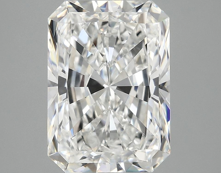 4.02 Carat Radiant Shaped Ideal Cut VVS2 IGI Certified Lab Grown Diamond