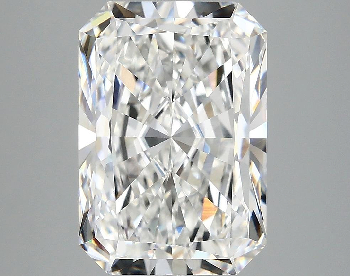 4.01 Carat Radiant Shaped Ideal Cut VVS2 IGI Certified Lab Grown Diamond