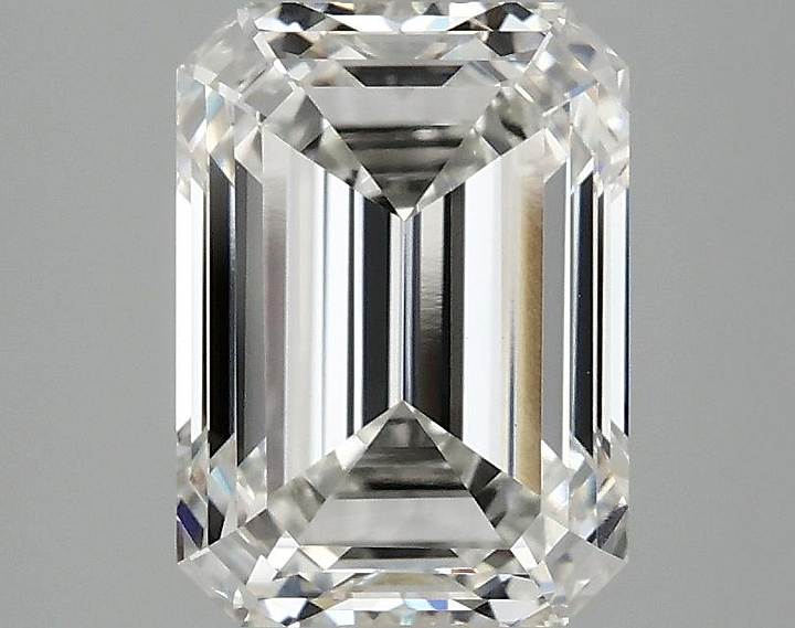 3.01 Carat Emerald Shaped Excellent Cut VS1 IGI Certified Lab Grown Diamond