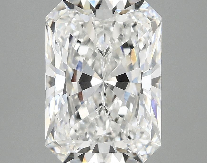 3.09 Carat Radiant Shaped Ideal Cut VS1 IGI Certified Lab Grown Diamond