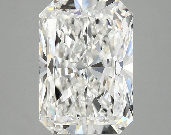 4.1 Carat Radiant Shaped Ideal Cut VVS2 IGI Certified Lab Grown Diamond