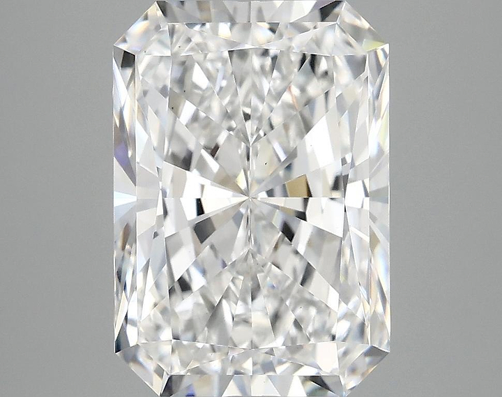 4.07 Carat Radiant Shaped Ideal Cut VS1 IGI Certified Lab Grown Diamond