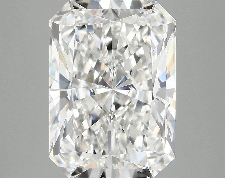 4.02 Carat Radiant Shaped Ideal Cut VVS2 IGI Certified Lab Grown Diamond