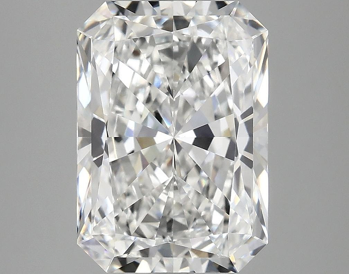 4.08 Carat Radiant Shaped Ideal Cut VVS2 IGI Certified Lab Grown Diamond