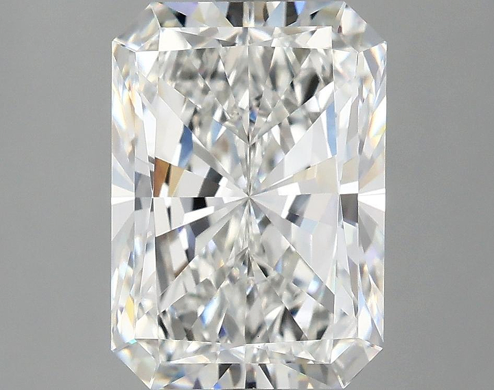 3.78 Carat Radiant Shaped Ideal Cut VVS2 IGI Certified Lab Grown Diamond