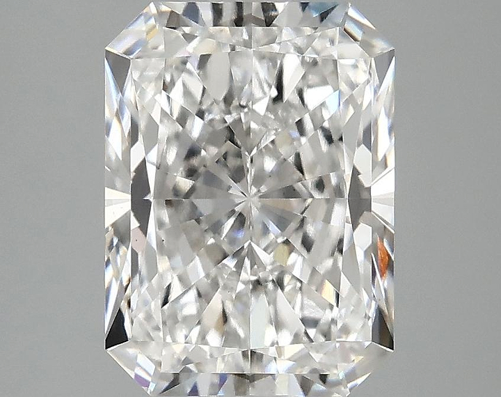 3.06 Carat Radiant Shaped Excellent Cut VS2 IGI Certified Lab Grown Diamond