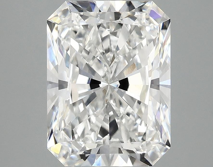 3.07 Carat Radiant Shaped Excellent Cut VVS2 IGI Certified Lab Grown Diamond